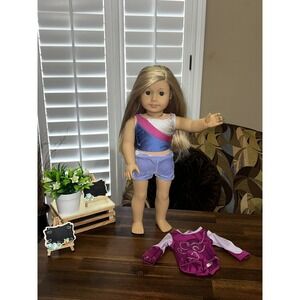 American Girl Doll Isabelle Blonde Green Eyes